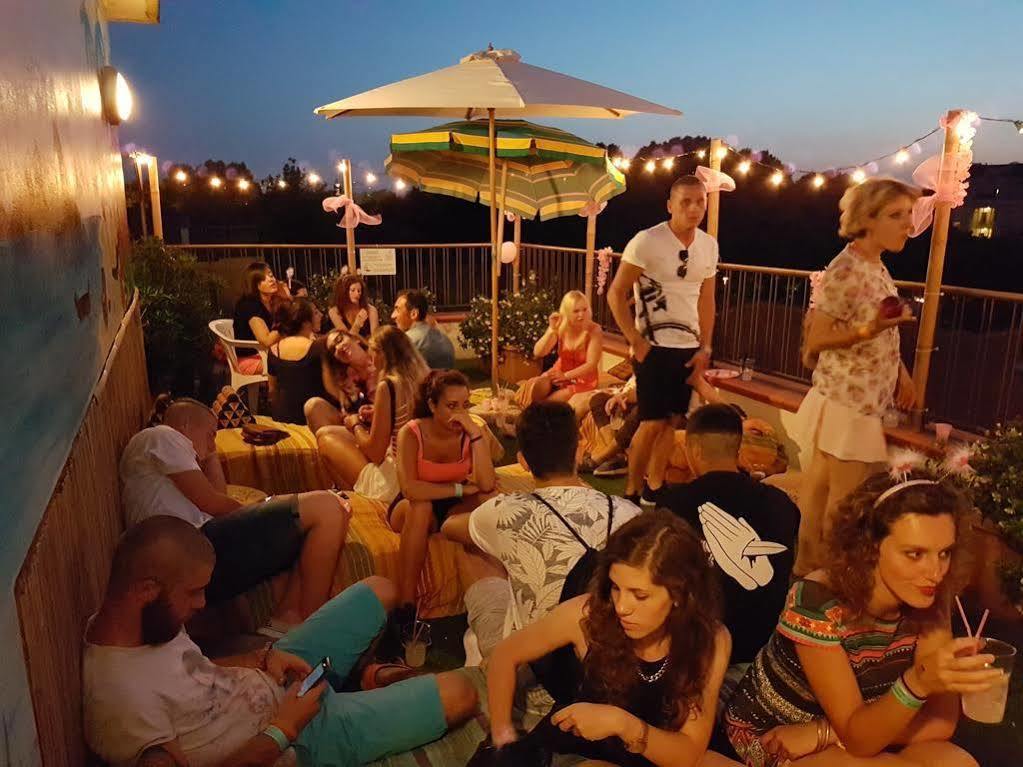 Jammin' Beach Hotel Rimini Exteriör bild